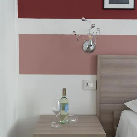 Le Stanze Dei Poeti E Del Vino La Spezia