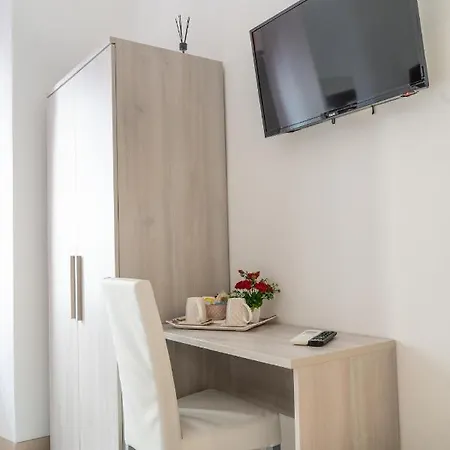 Gasthof Le Stanze Dei Poeti E Del Vino